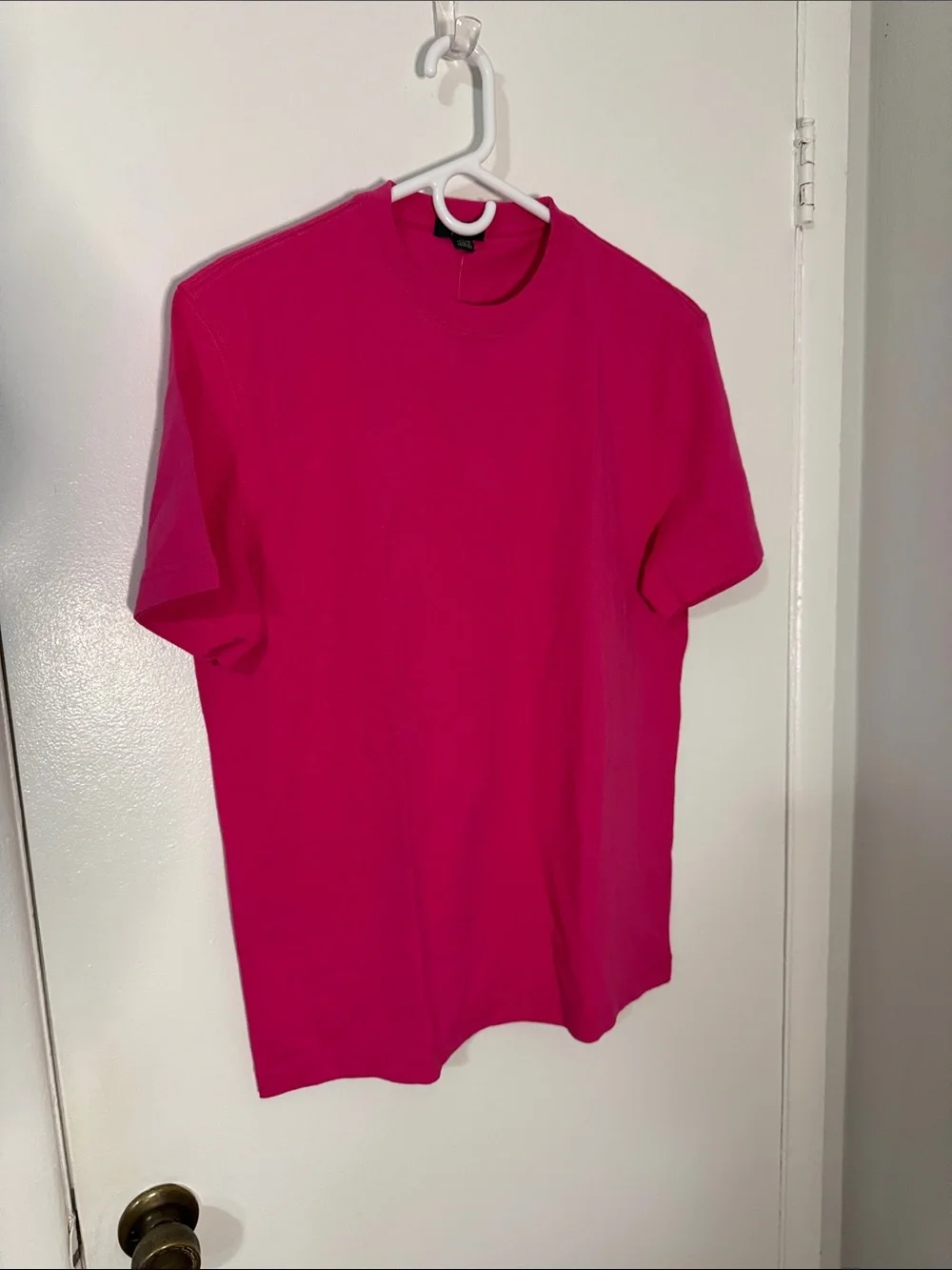 J. Crew Men's Medium Bright Pink Crewneck Tee NWT